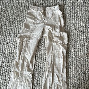 Abercrombie beige cargo pants